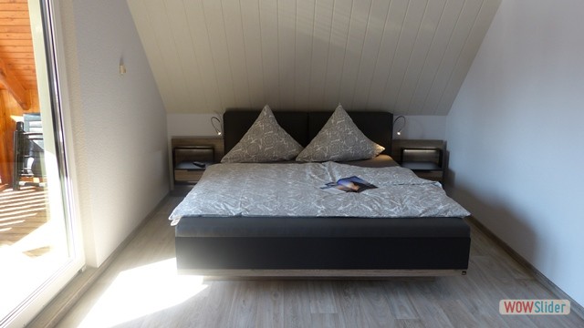 FH-06- 1.Schlafzimmer